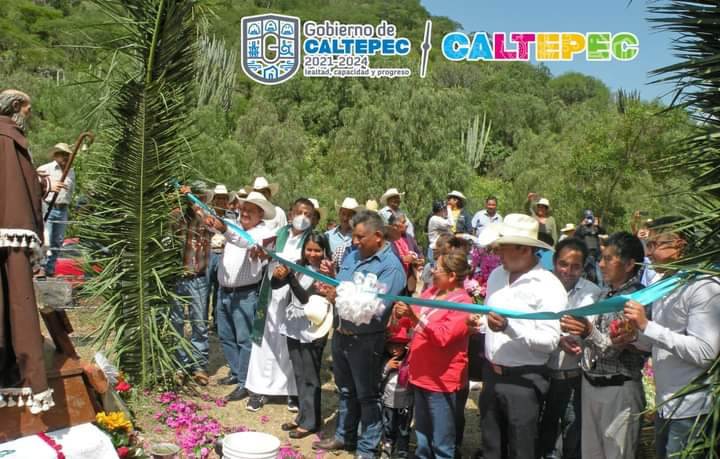 Entrega de la ampliación del camino de San Antonio Actipan